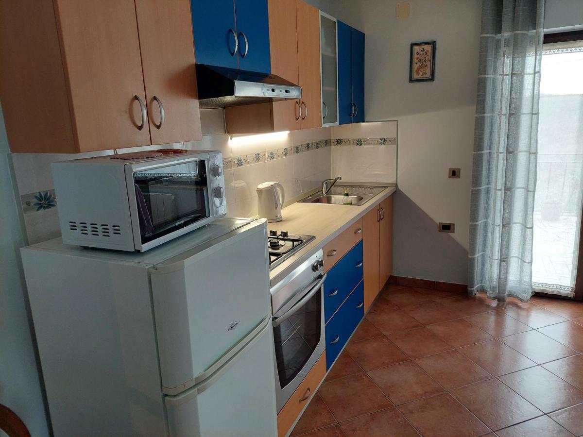 Apartment Fabris Roč エクステリア 写真